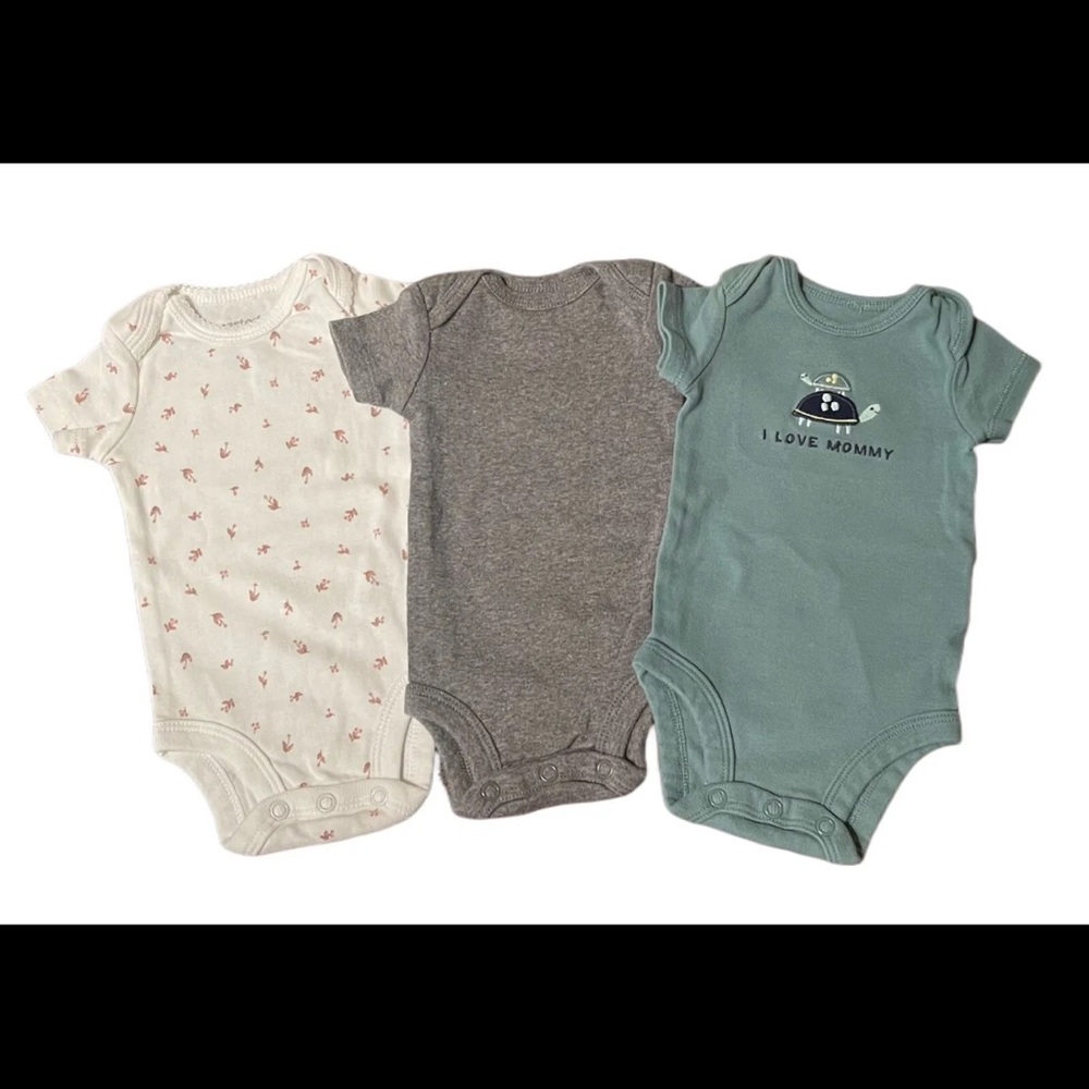3 Carter's Newborn Short Sleeve Bodysuits